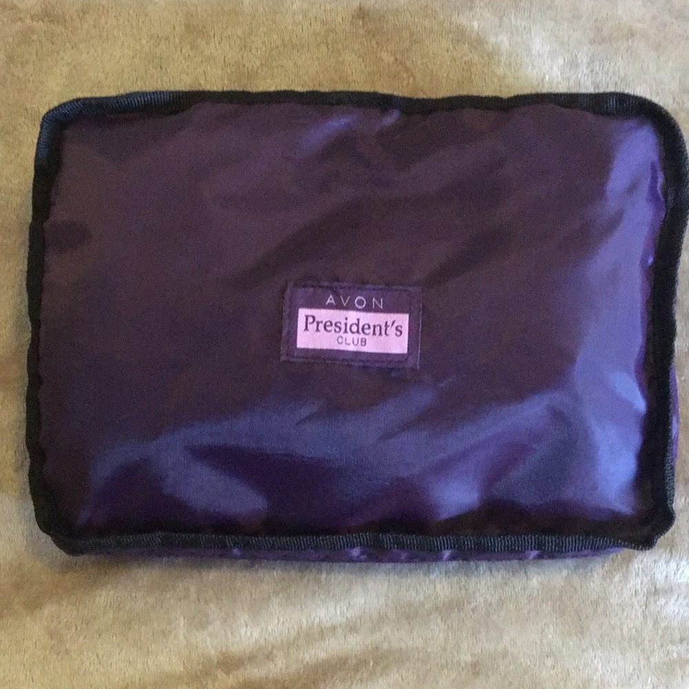 Avon Foldable Backpack - Picture 4 of 4